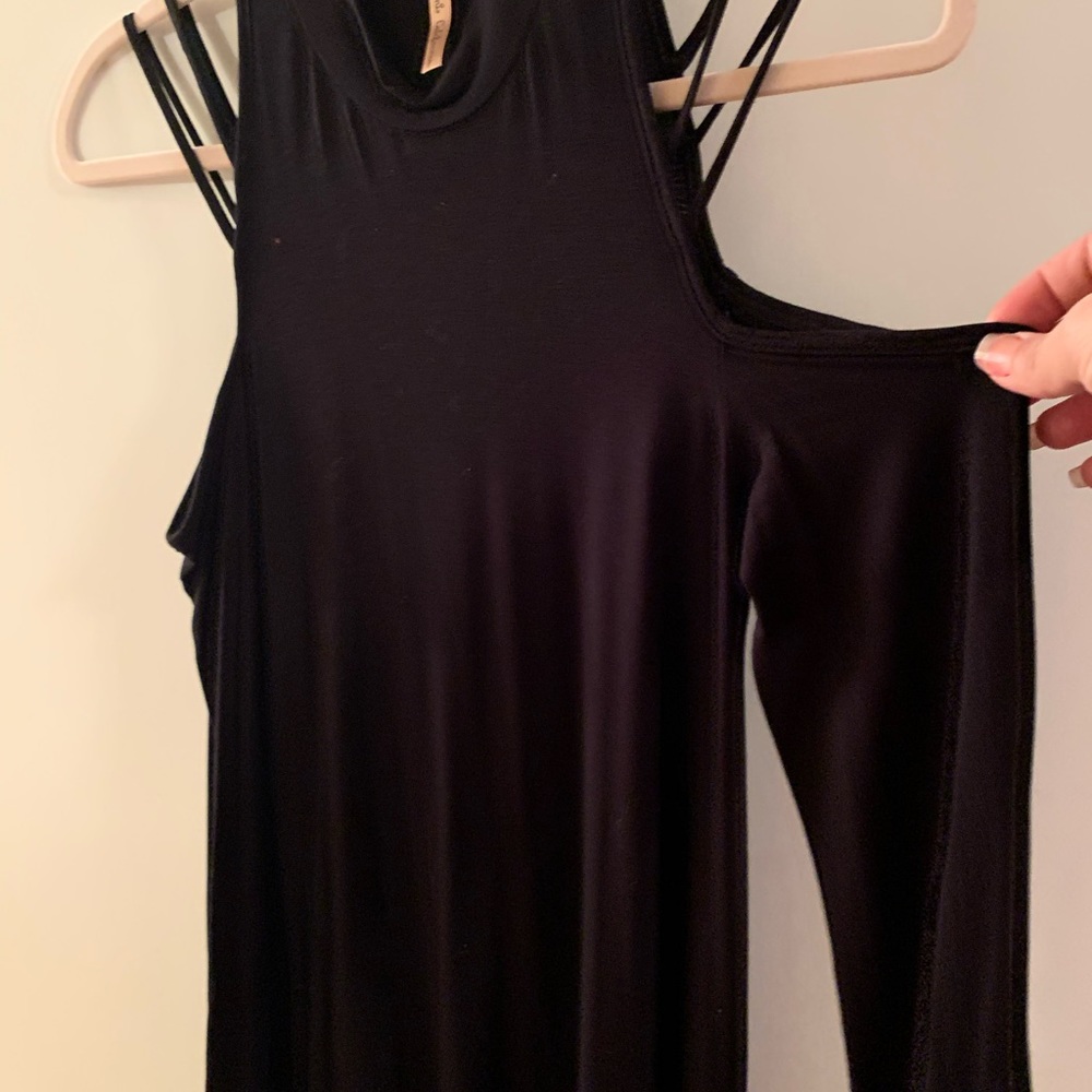 Dress - Picture 2 of 4